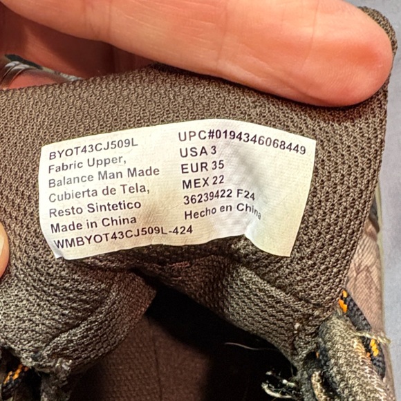 Ozark Trail Durable Boys' Camo Mid-Ankle Lace-Up Water Resistant Hiker Boots - Picture 5 of 9